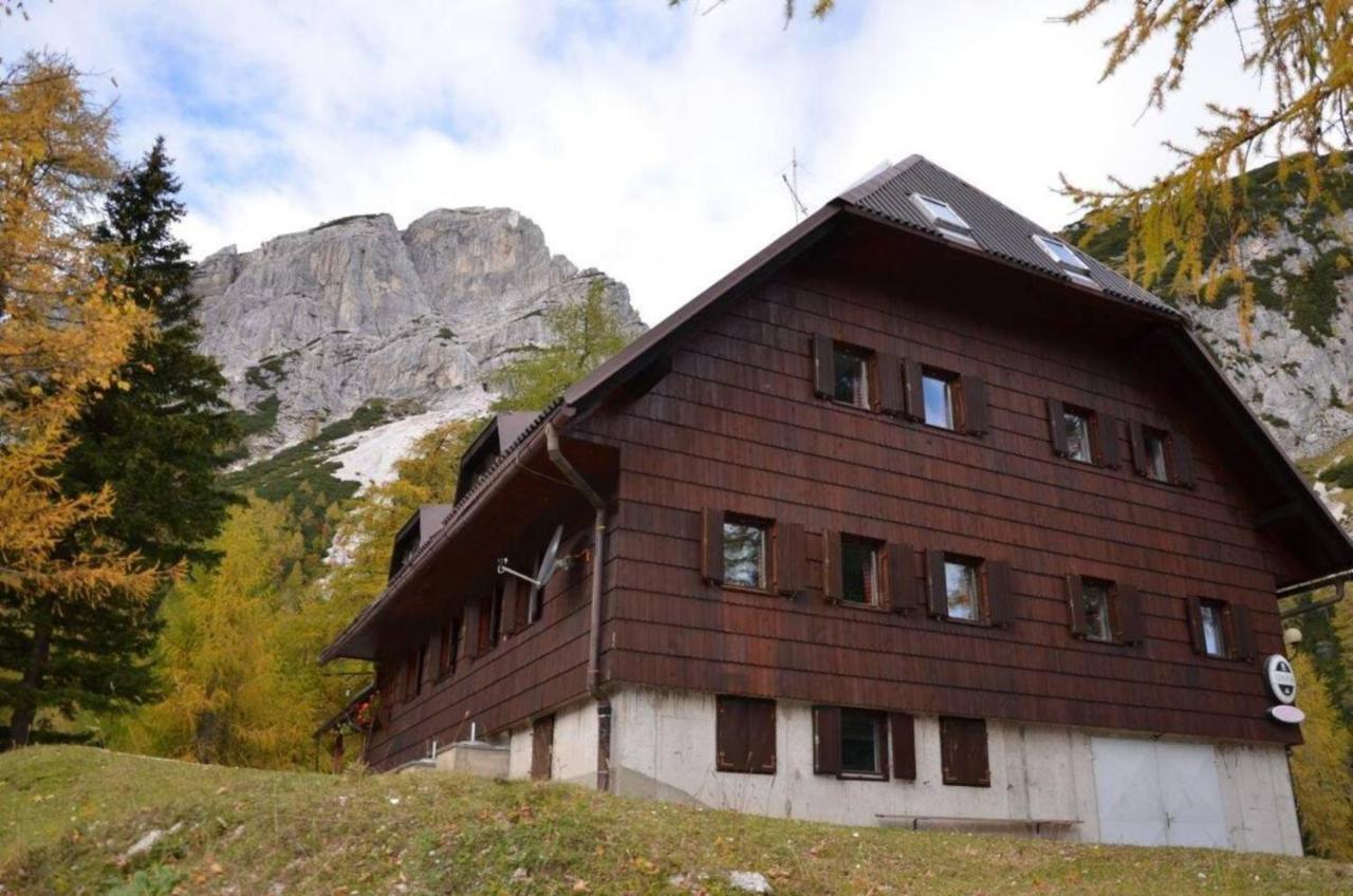 Erjavceva Mountain Hut At Vrsic Pass Kranjska Gora Exterior foto