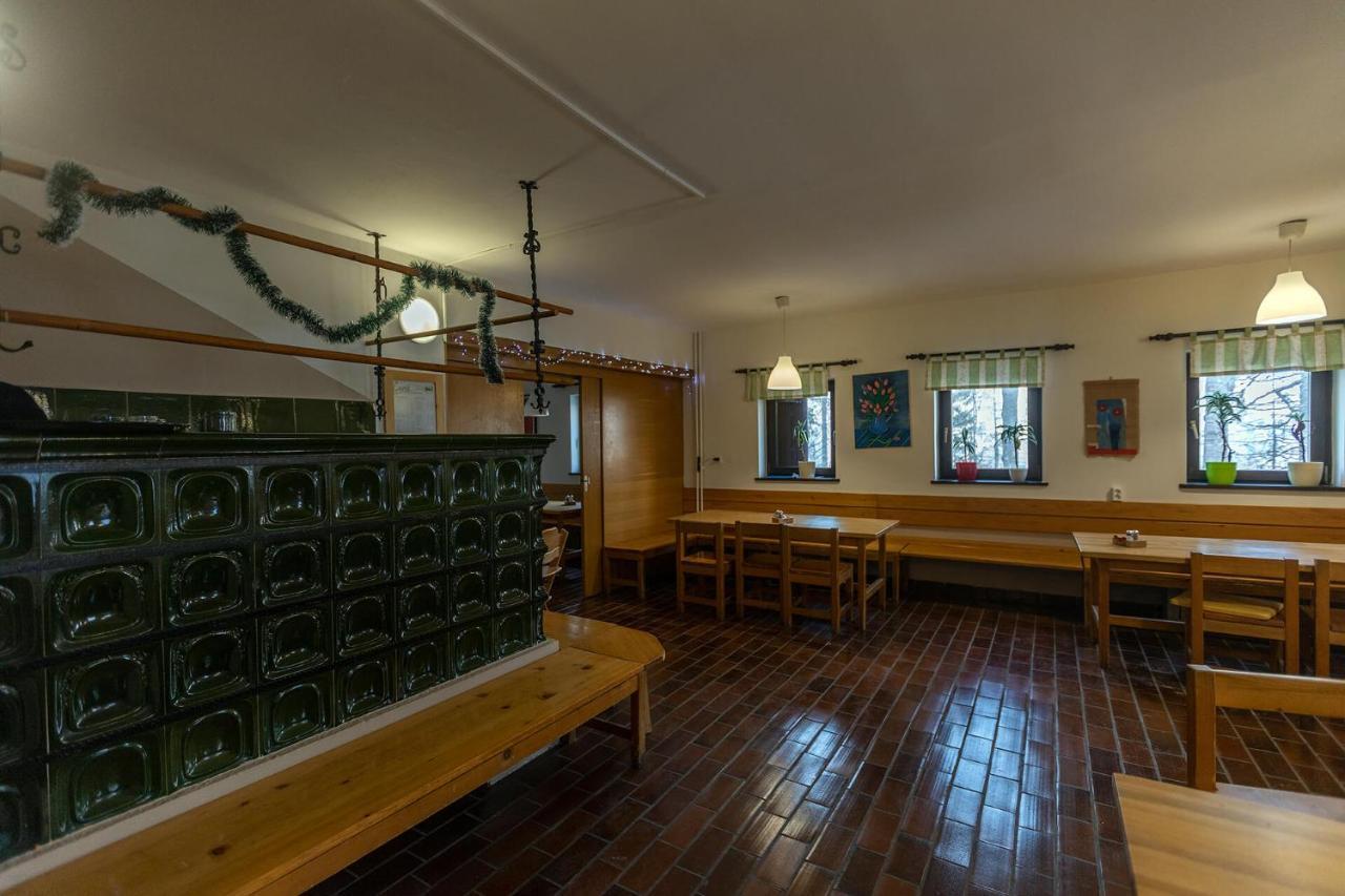 Erjavceva Mountain Hut At Vrsic Pass Kranjska Gora Exterior foto