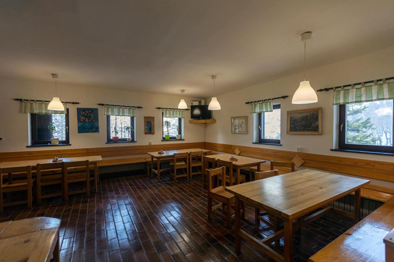 Erjavceva Mountain Hut At Vrsic Pass Kranjska Gora Exterior foto