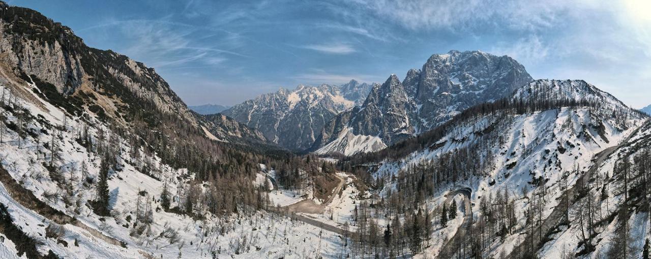 Erjavceva Mountain Hut At Vrsic Pass Kranjska Gora Exterior foto